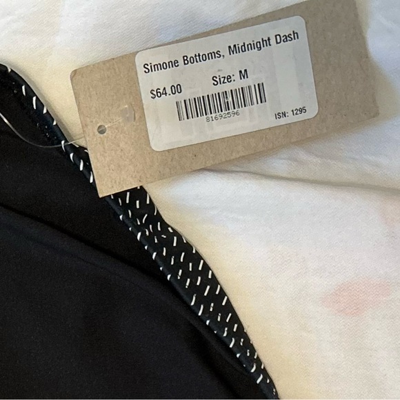 Albion Fit Simone Bottoms in Midnight Dash (M) NWT - Picture 5 of 6